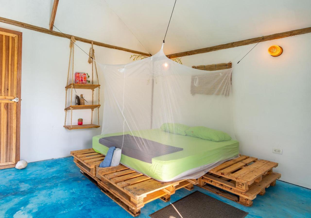 El Zoo Hostel, Bar & Pool Palomino Εξωτερικό φωτογραφία