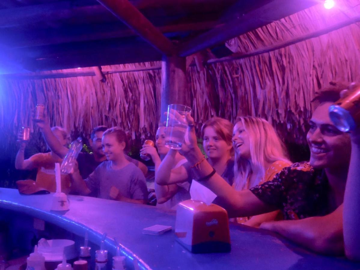 El Zoo Hostel, Bar & Pool Palomino Εξωτερικό φωτογραφία
